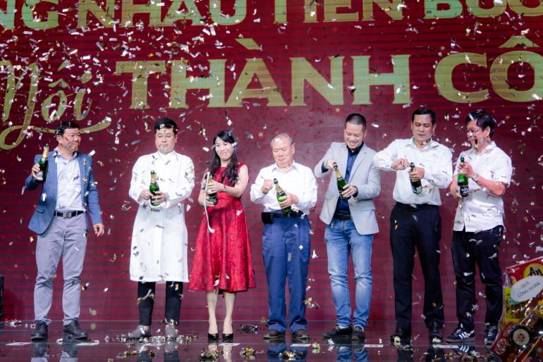 NEW YEAR PARTY 2025: CÙNG NHAU TIẾN BƯỚC - KẾT NỐI THÀNH CÔNG