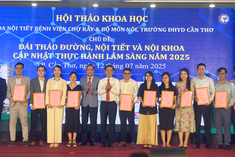 BOSTON PHARMA ĐỒNG HÀNH CÙNG HỘI THẢO KHOA HỌC TẠI TRƯỜNG ĐẠI HỌC Y DƯỢC CẦN THƠ