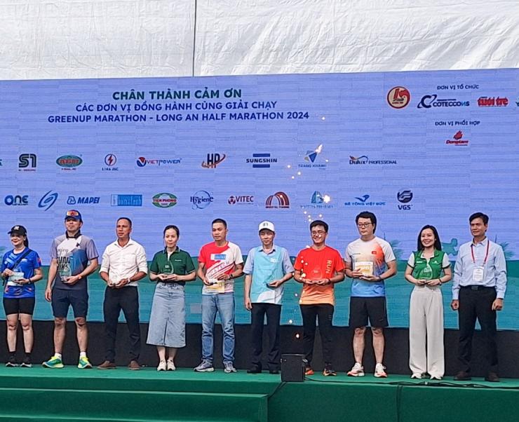 BOSTON PHARMA ĐỒNG HÀNH CÙNG GREENUP MARATHON: LONG AN HALF MARATHON 2024